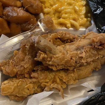 Sweet Mama's Southern Homestyle Cookin signature dishes Pork ChopFried RibsBaked Chicken Wings